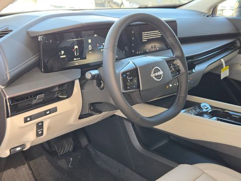 New 2026 Nissan Murano SV image 10