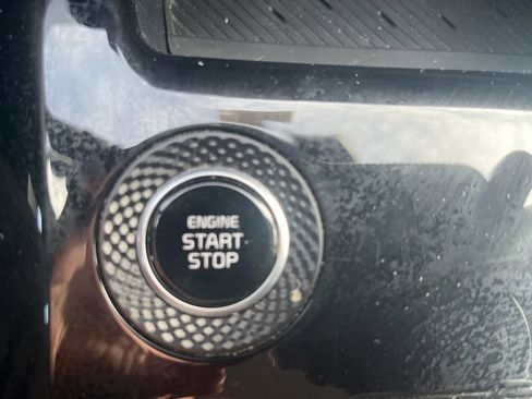 Used 2023 Kia Niro EX image 20