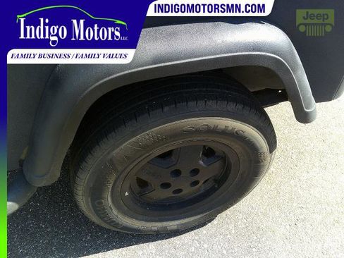 Used 1995 Jeep Wrangler S image 15