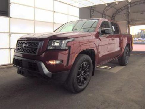 Used 2022 Nissan Frontier SV AWD/4WD image 2