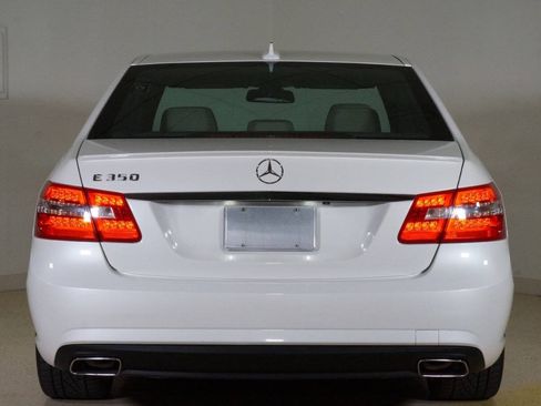 Used 2012 Mercedes-Benz E 350 Sedan image 5