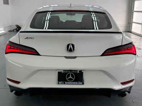 Used 2024 Acura Integra A-Spec FWD image 9