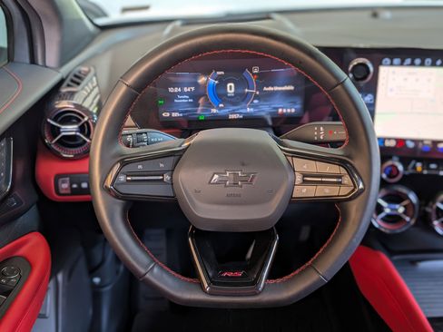 Used 2024 Chevrolet Blazer EV RS image 23