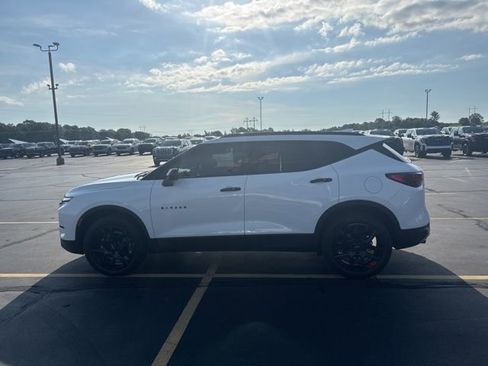 Used 2024 Chevrolet Blazer LT w/ Redline Edition FWD image 6