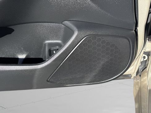 Used 2018 Honda Accord LX image 26