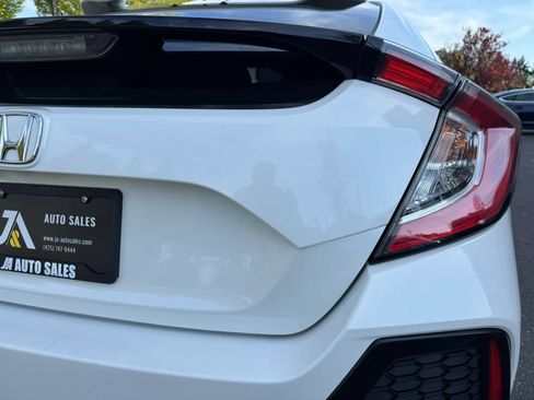 Used 2019 Honda Civic EX image 14