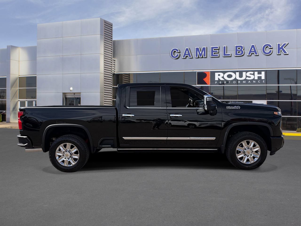 Used 2026 Chevrolet Silverado 2500 High Country w/ High Country Premium Package AWD/4WD image 7