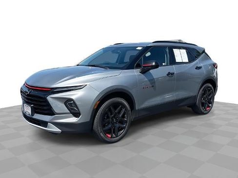 Certified 2023 Chevrolet Blazer LT w/ Convenience Package AWD/4WD image 1