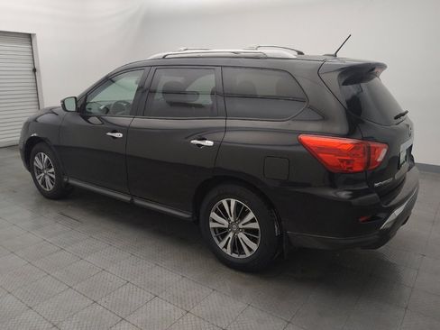 Used 2018 Nissan Pathfinder S image 3