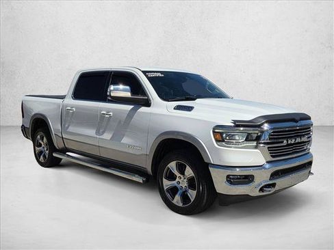 Used 2021 RAM 1500 Laramie AWD/4WD image 3