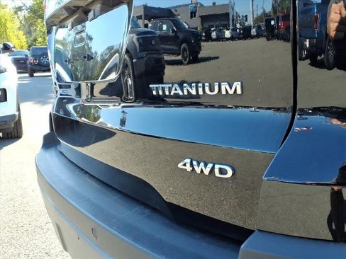 Used 2022 Ford EcoSport Titanium image 7