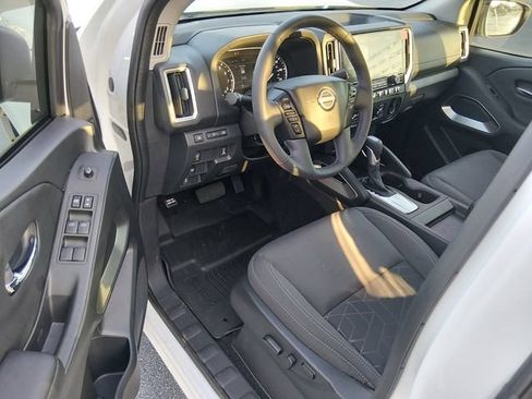 Certified 2026 Nissan Frontier SV w/ SV Convenience Package RWD image 9