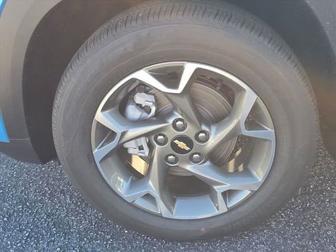 New 2026 Chevrolet Trax LT w/ Driver Confidence Package image 16