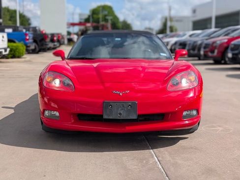 Used 2012 Chevrolet Corvette Convertible RWD image 2