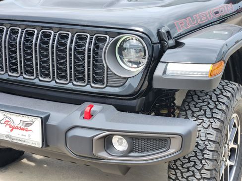 New 2026 Jeep Wrangler Unlimited Rubicon AWD/4WD image 9