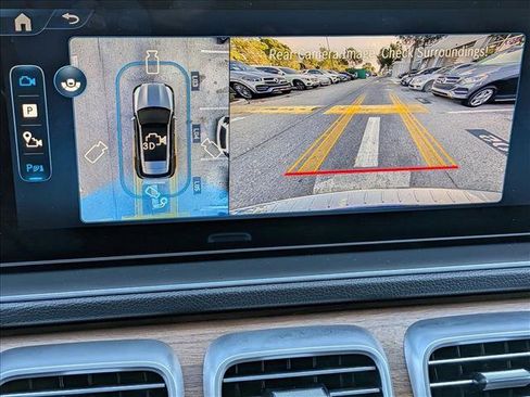 Used 2025 Mercedes-Benz GLE 350 4MATIC image 11