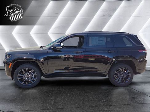 New 2026 Jeep Grand Cherokee Limited AWD/4WD image 3