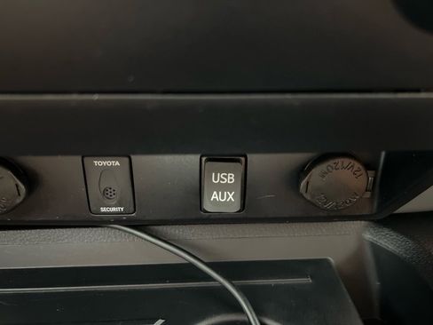 Used 2016 Toyota Tundra 1794 Edition AWD/4WD image 15