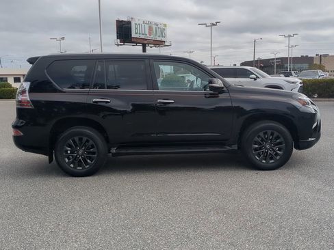 Used 2021 Lexus GX 460 Premium w/ Premium Package image 12