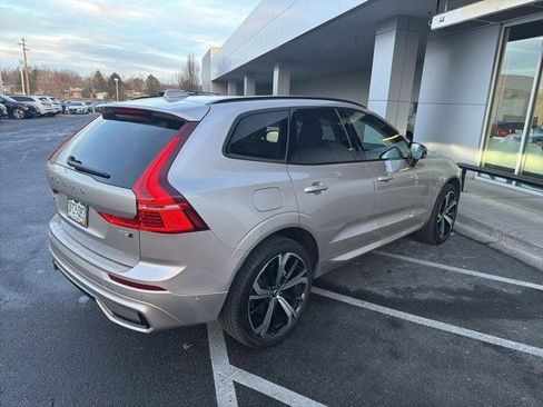 Certified 2025 Volvo XC60 B5 Ultra w/ Protection Package Premier image 3