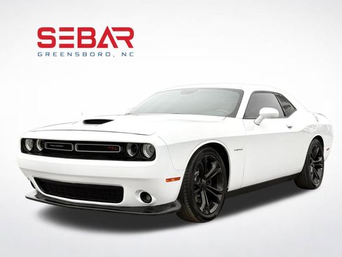 Used 2020 Dodge Challenger R/T image 3