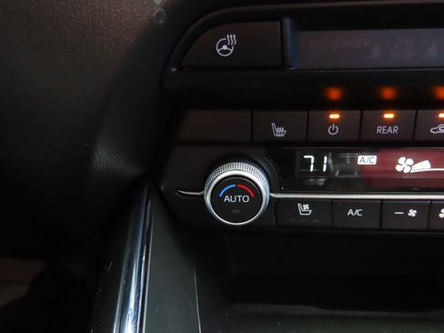 Used 2023 MAZDA CX-9 Carbon Edition image 29