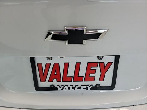 Used 2024 Chevrolet Malibu RS w/ LPO, Floor Liner Package image 10