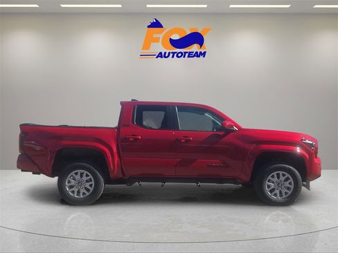New 2026 Toyota Tacoma SR5 image 5