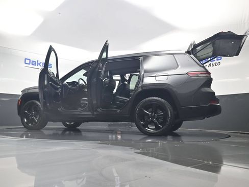 Used 2022 Jeep Grand Cherokee L Limited w/ Luxury Tech Group II AWD/4WD image 63