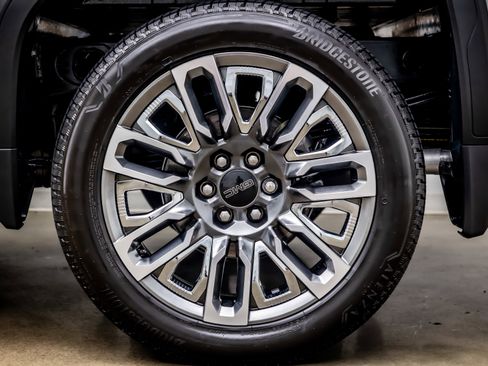 Used 2025 GMC Sierra 1500 Denali Ultimate AWD/4WD image 40