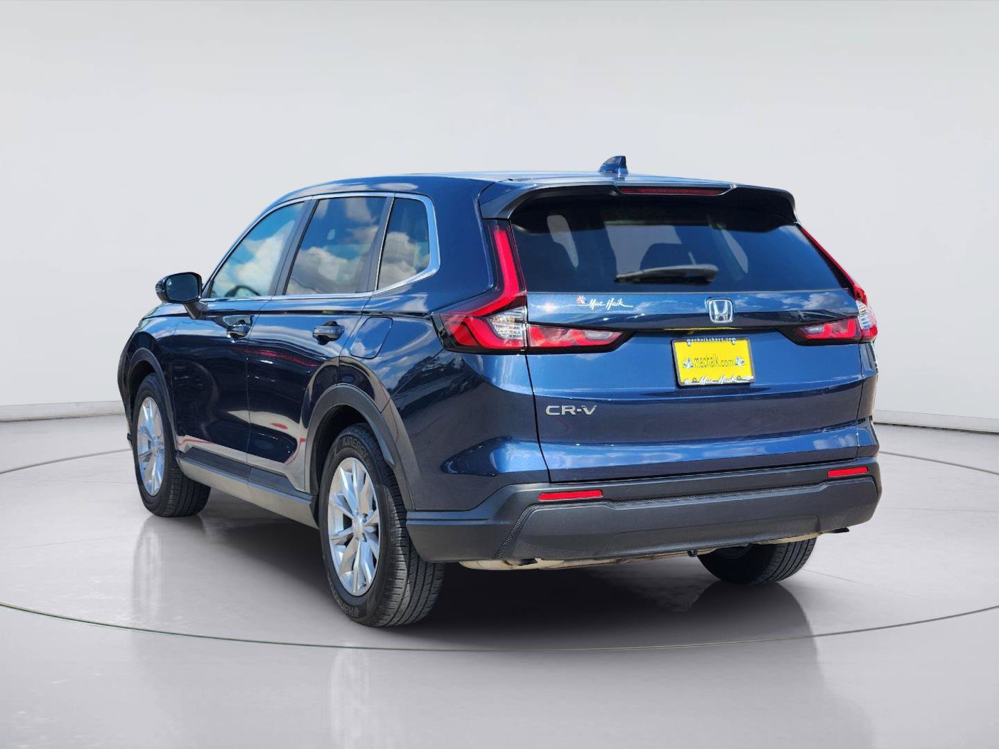 Used 2025 Honda CR-V EX image 7