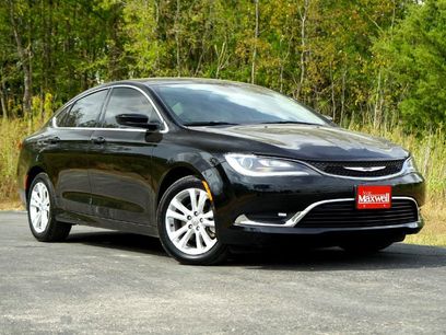 Used 2015 Chrysler 200 Limited w/ Convenience Group