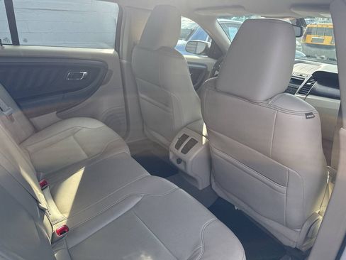 Used 2011 Ford Taurus SEL w/ 201A Rapid Spec Order Code AWD/4WD image 22