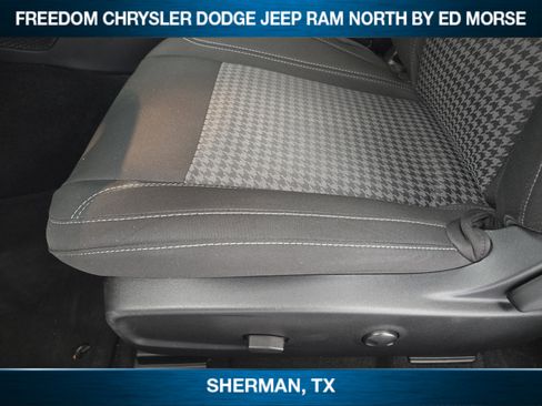 Used 2023 Dodge Challenger SXT w/ Blacktop Package RWD image 18
