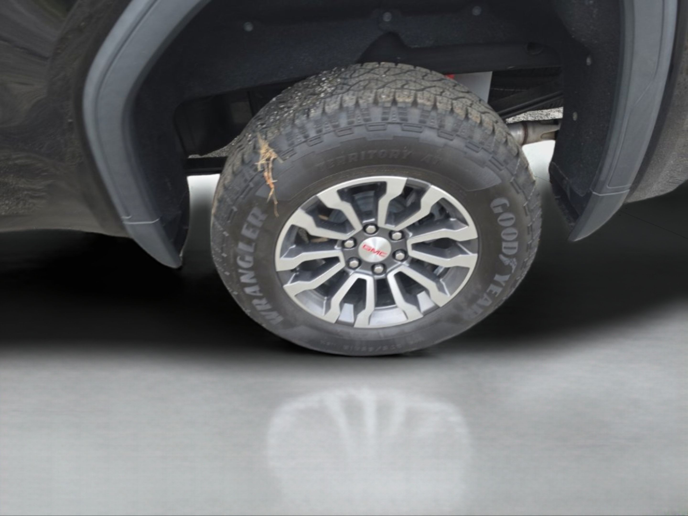 Used 2021 GMC Sierra 1500 AT4 w/ AT4 Value Package AWD/4WD image 33