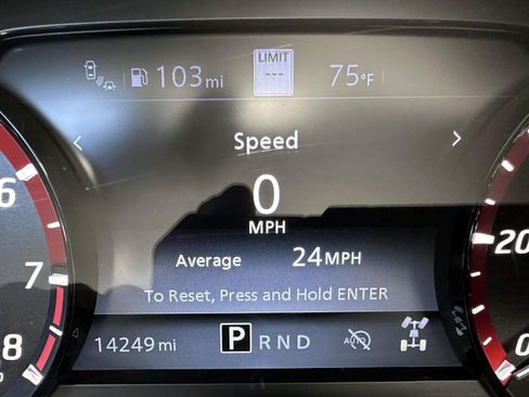 Used 2024 Nissan Frontier PRO-4X w/ Technology Package AWD/4WD image 30