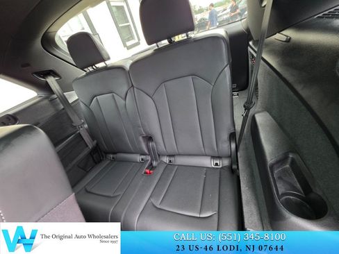 Used 2021 Audi SQ7 Premium Plus w/ Driver Assistance Package AWD/4WD image 15