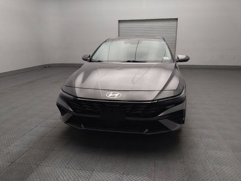 Used 2024 Hyundai Elantra SEL w/ Convenience Package FWD image 15