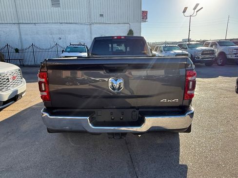 Used 2024 RAM 3500 Tradesman w/ Chrome Appearance Group image 5
