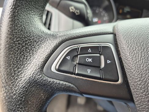 Used 2018 Ford Focus S FWD image 25