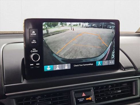 Used 2025 Honda Pilot EX-L image 14