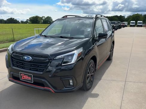 Used 2023 Subaru Forester Sport w/ Popular Package #3 AWD/4WD image 4