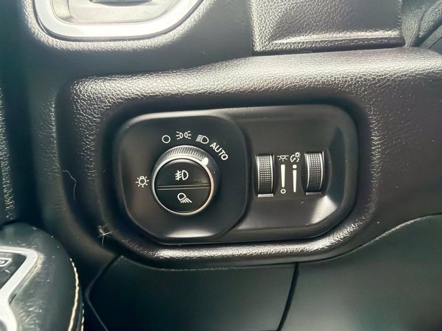 Used 2024 RAM 2500 Laramie w/ Sport Appearance Package AWD/4WD image 30