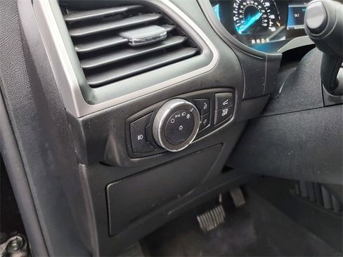 Certified 2024 Ford Edge SEL w/ Convenience Package image 11