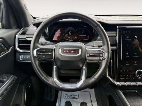 Used 2024 GMC Acadia Elevation FWD image 12