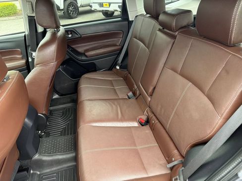 Used 2017 Subaru Forester 2.5i Touring AWD/4WD image 27