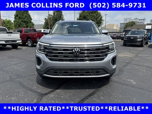 Used 2024 Volkswagen Atlas SEL AWD/4WD image 30
