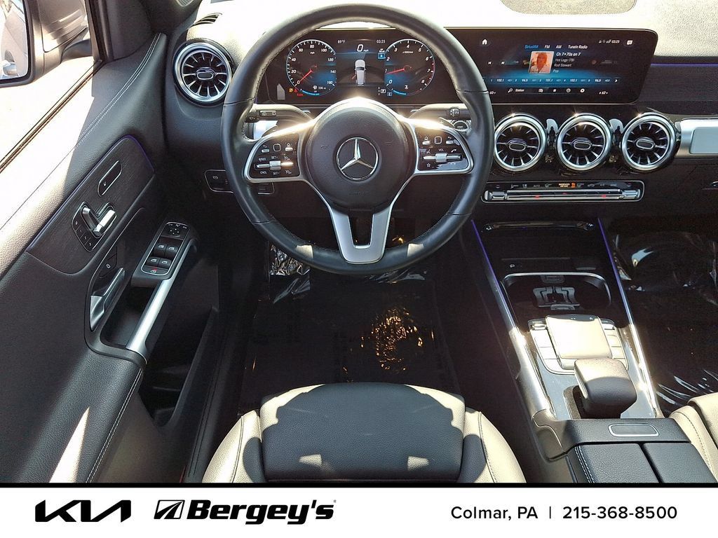 Used 2023 Mercedes-Benz GLB 250 4MATIC image 13