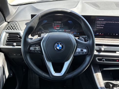 Used 2024 BMW X5 xDrive50e w/ Climate Comfort Package AWD/4WD image 18