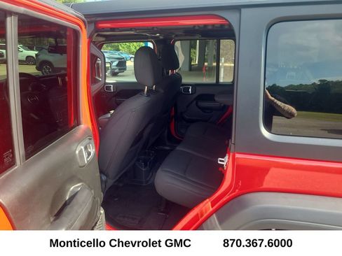 Used 2022 Jeep Wrangler Unlimited Sport AWD/4WD image 26